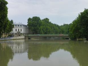 15-16 óra körül