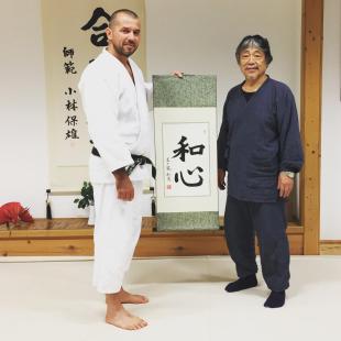 ajándék Igarshi shihantól